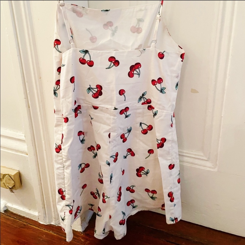 Superdown Romper - Picture 5 of 5